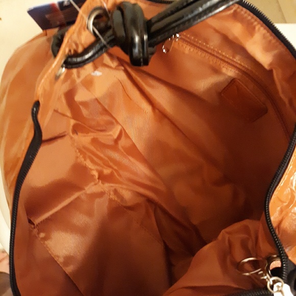 ***NWT*** YIMA OFFICIAL UNIVERSITY OF TEXAS BAG - Picture 3 of 6